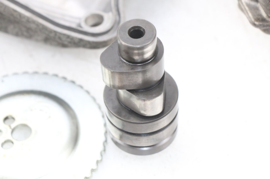 photo de Testata PIAGGIO X8 400 (2006 - 2007) - Zoom sui componenti