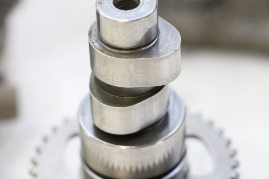 photo de TESTATA PIAGGIO XEVO - X EVO 125 (2007 - 2017) - Angolazione alternativa