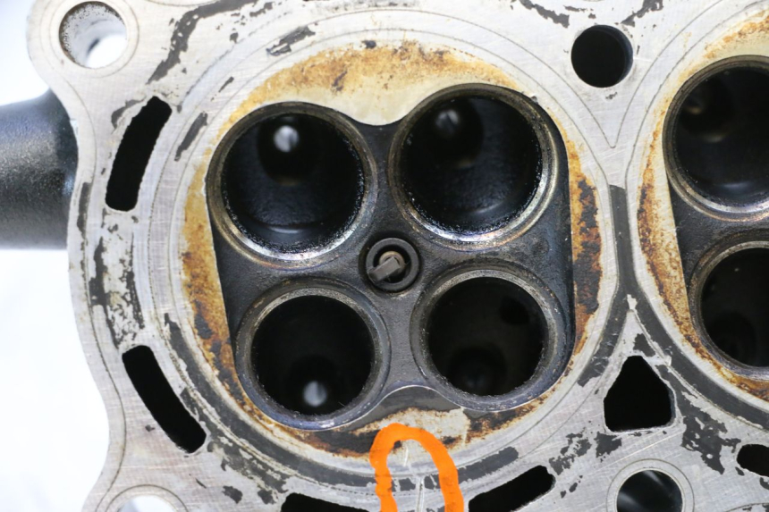 photo de Testata YAMAHA XJ6 ABS 600 (2008 - 2016) - Marcature e riferimenti originali