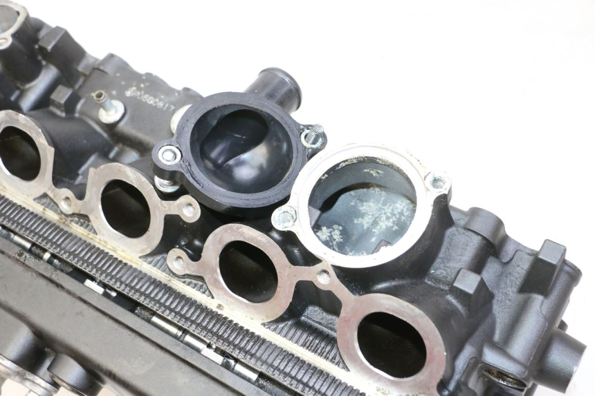 photo de TESTATA YAMAHA XJ6 600 (2008 - 2016) - Altra angolazione