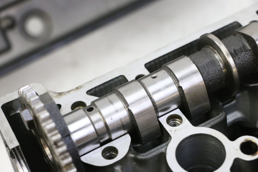 photo de TESTATA YAMAHA XJ6 600 (2008 - 2016) - Altra vista dell'articolo