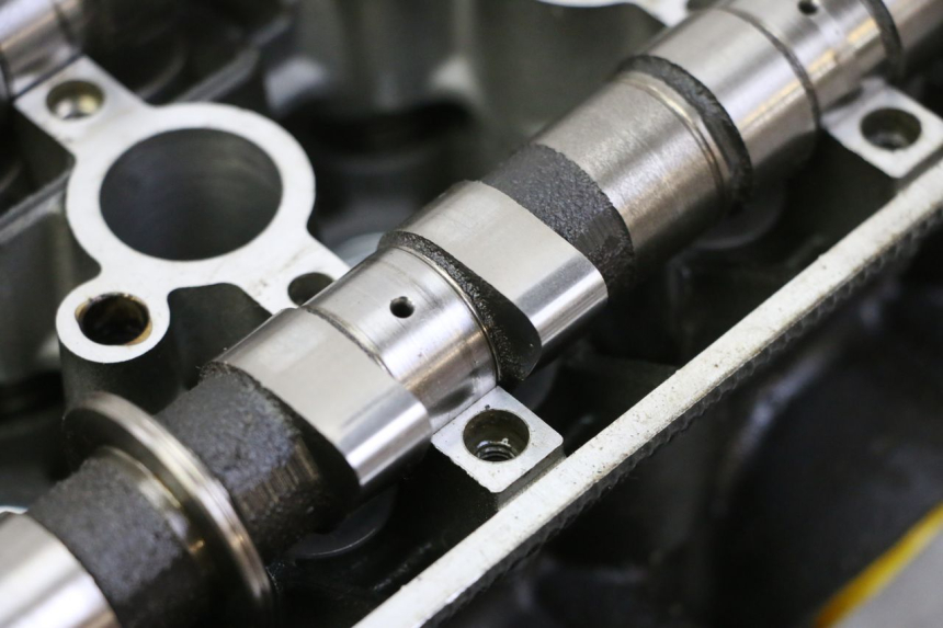 photo de TESTATA YAMAHA XJ6 600 (2008 - 2016) - Zoom sui componenti