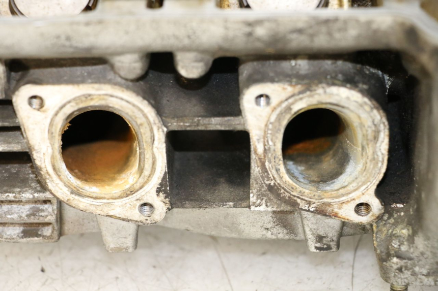 photo de TESTATA YAMAHA XJ600 XJ DIVERSION 600 (1992 - 1997) - Caratteristiche distintive