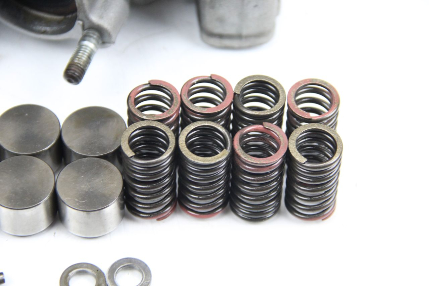 photo de Testata YAMAHA XP T-MAX TMAX 500 (2008 - 2012) - Dettagli dei punti di fissaggio