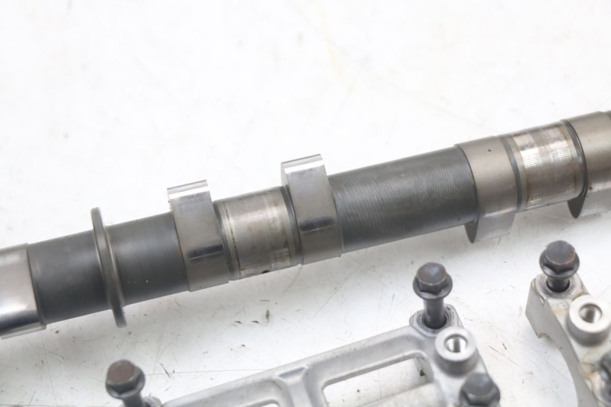 photo de TESTATA YAMAHA FJR ABS 1300 (2006 - 2012) - Ispezione visiva dettagliata