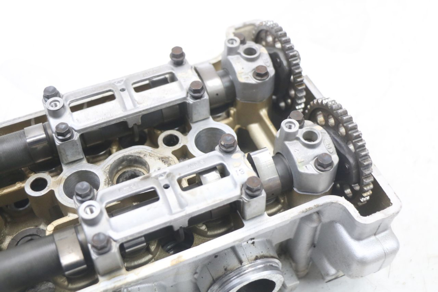 photo de TESTATA YAMAHA FJR ABS 1300 (2006 - 2012) - Stato della superficie e materiale