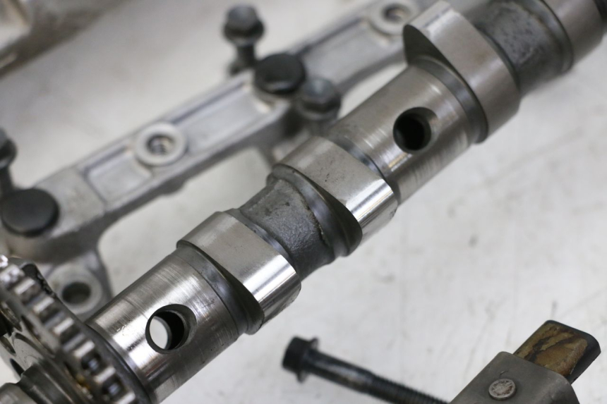 photo de TESTATA YAMAHA FZS FAZER 600 (2001 - 2003) - Zoom sullo stato d'uso