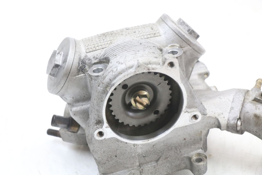 photo de TESTATA YAMAHA YP MAJESTY 125 (2002 - 2006) - Primo piano tecnico