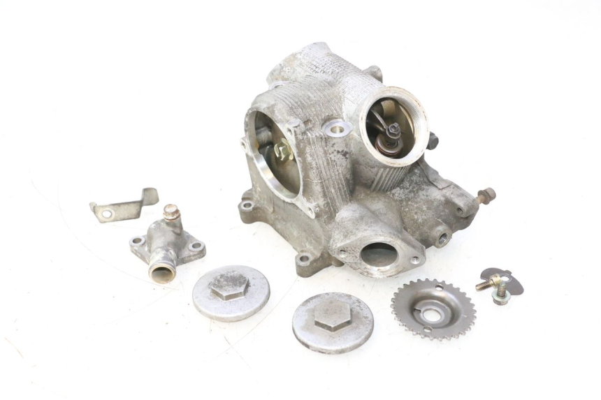 photo de TESTATA YAMAHA YP MAJESTY 125 (2002 - 2006) - Stato della superficie e materiale