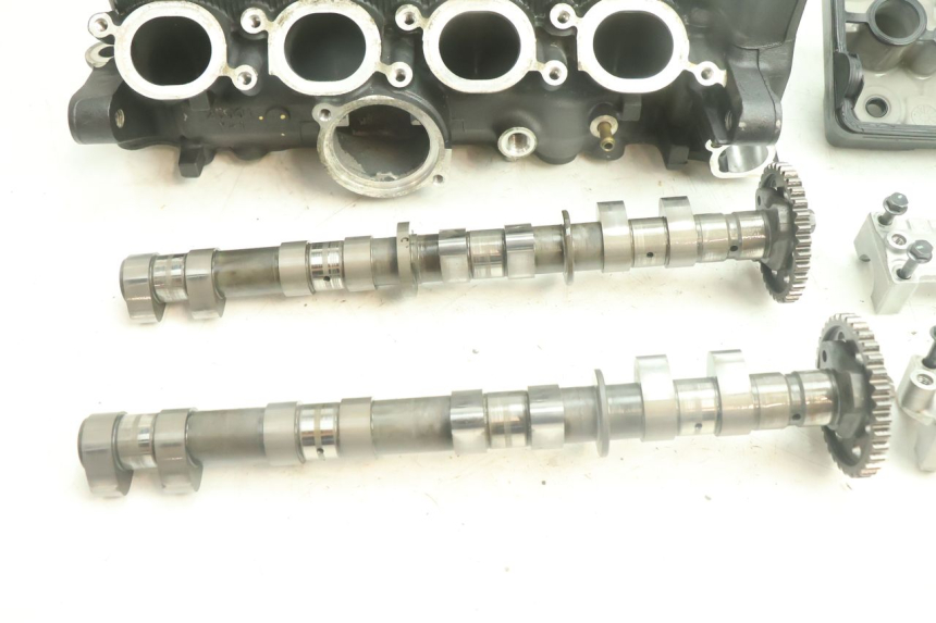 photo de TESTATA YAMAHA YZF R6 600 (2008 - 2009) - Zoom sullo stato d'uso