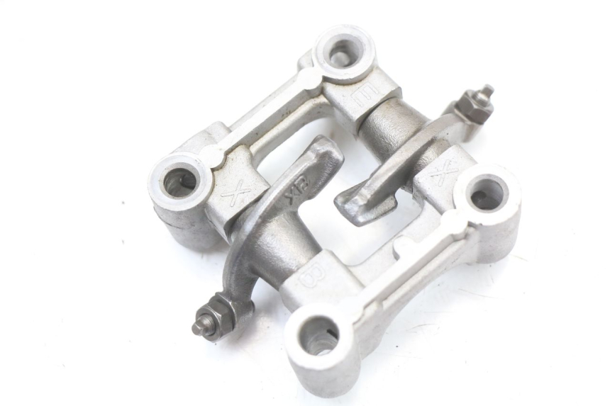 photo de TESTATA UNIVERSAL BIKE ZN50QT-11B 50 (2018 - 2021) - Caratteristiche distintive