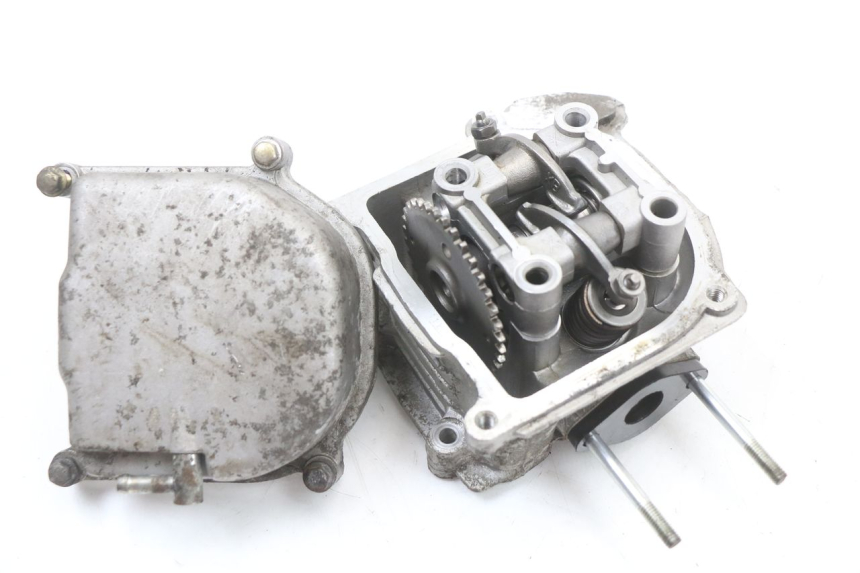 photo de TESTATA UNIVERSAL BIKE ZN50QT-11B 50 (2018 - 2021) - Primo piano tecnico