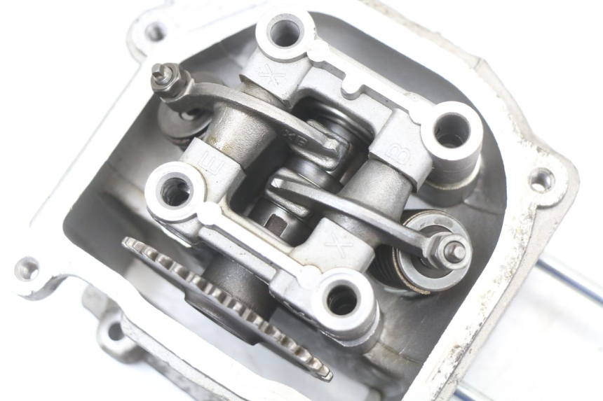 photo de TESTATA UNIVERSAL BIKE ZN50QT-11B 50 (2018 - 2021) - Vista d'insieme del prodotto