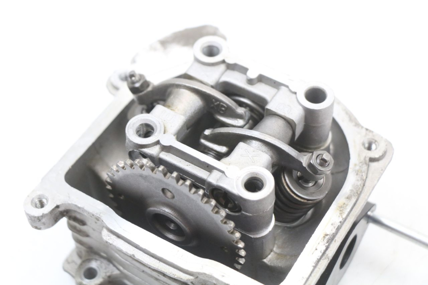 photo de TESTATA UNIVERSAL BIKE ZN50QT-11B 50 (2018 - 2021) - Dettagli dei punti di fissaggio