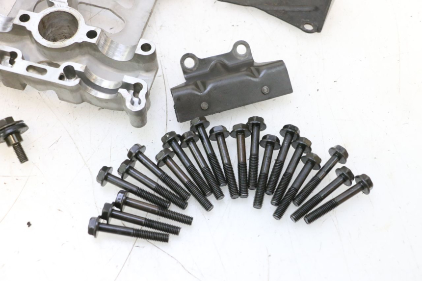 photo de TESTATA KAWASAKI ZX-6R ZX6R 600 (2000 - 2002) - Ricambio usato controllato
