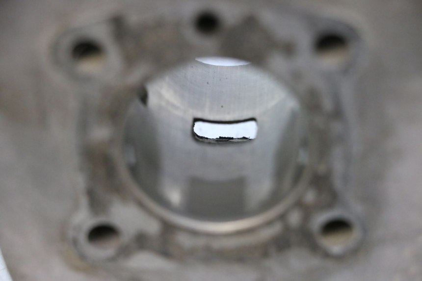 photo de CILINDRO PEUGEOT 103 SPX CLIP 50 (1989 - 1992) - Dettagli dei punti di fissaggio