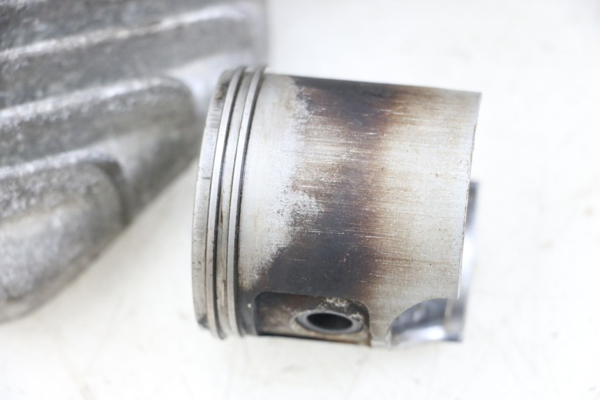 photo de CILINDRO PEUGEOT BUXY 50 (1993 - 1998) - Focus sulla struttura