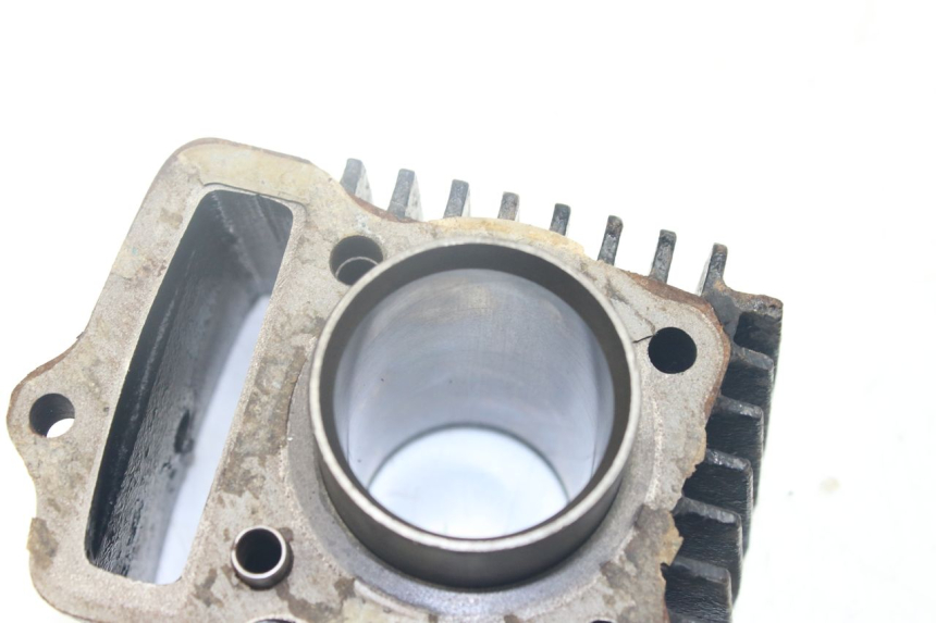 photo de CILINDRO CHINESE QUAD ENFANT ATV PUMA 50 - Altra angolazione