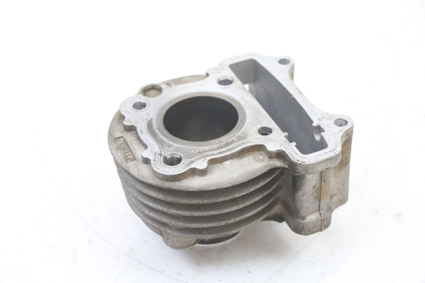 photo de CILINDRO PEUGEOT KISBEE 4T 50 (2018 - 2022) - Vista principale