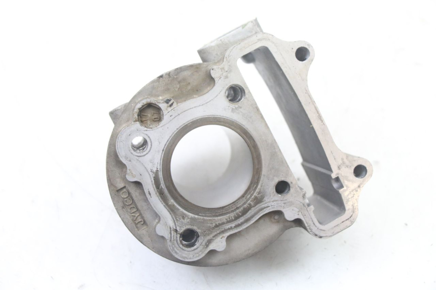 photo de CILINDRO PEUGEOT KISBEE 4T 50 (2018 - 2022) - Altra angolazione