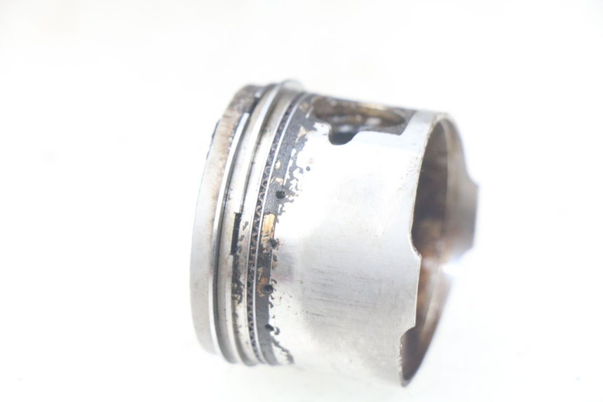 photo de CILINDRO PISTONE KYMCO AGILITY 4T 50 (2018 - 2022) - Caratteristiche distintive