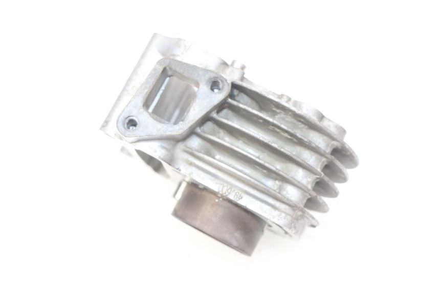 photo de CILINDRO PISTONE KYMCO AGILITY 4T 50 (2005 - 2018) - Stato della superficie e materiale