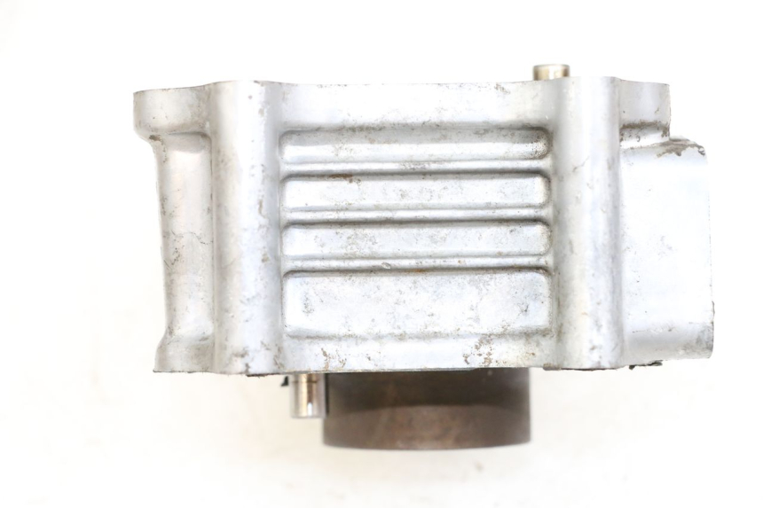 photo de CILINDRO PISTONE KYMCO AGILITY 4T 50 (2005 - 2018) - Dettagli dei punti di fissaggio