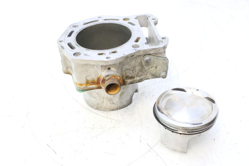 photo de CILINDRO E PISTONE ANTERIORE GILERA GP 800 (2007 - 2013) - Vista principale