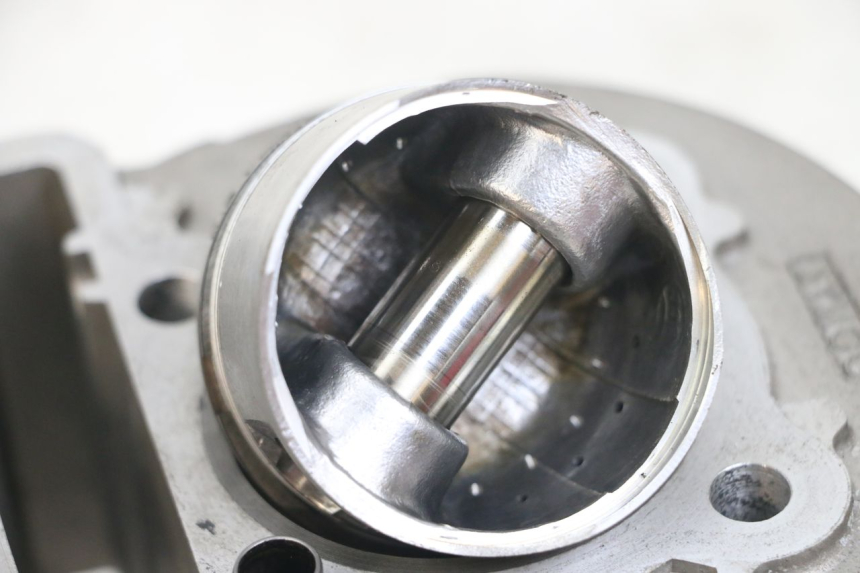 photo de CYLINDRO PISTONE JONWAY AZTRAL 125 (2008 - 2017) - Altra vista dell'articolo