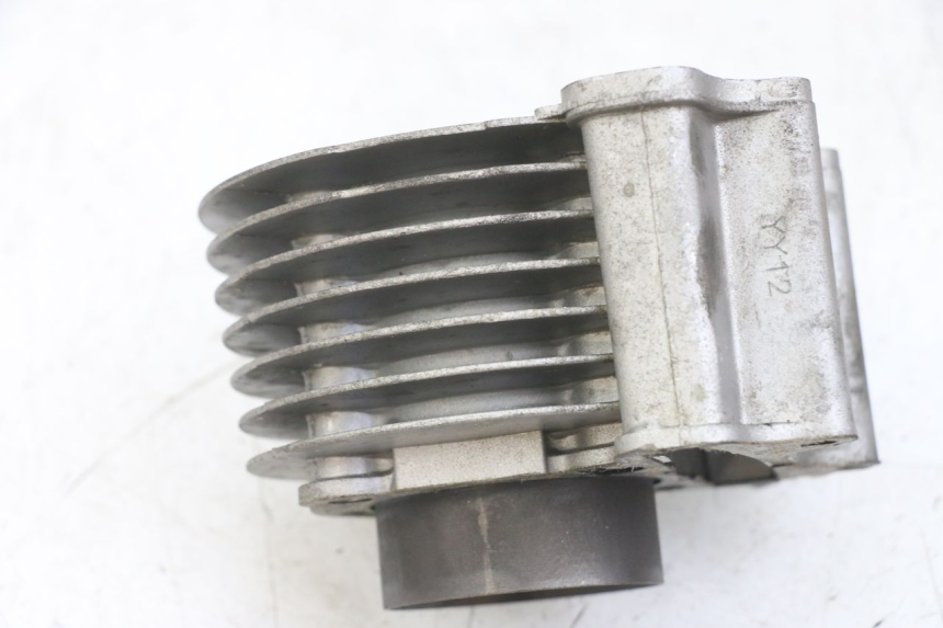 photo de CYLINDRO PISTONE JONWAY AZTRAL 125 (2008 - 2017) - Stato della superficie e materiale