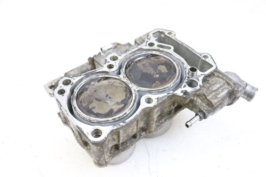 photo de CILINDRO PISTONE SUZUKI BURGMAN 650 (2013 - 2020) - Dettagli dei punti di fissaggio