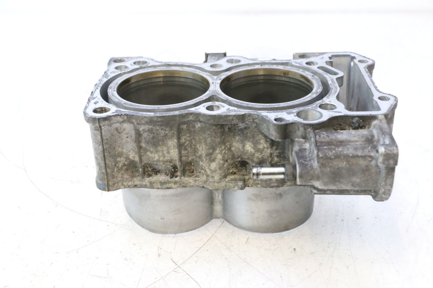 photo de CILINDRO PISTONE SUZUKI BURGMAN EXECUTIVE ABS 650 (2006 - 2012) - Altra vista dell'articolo