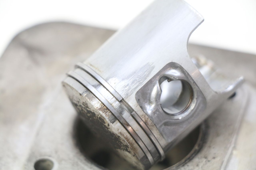 photo de CILINDRO PISTONE PEUGEOT BUXY 50 (1993 - 1998) - Foto prodotto supplementare