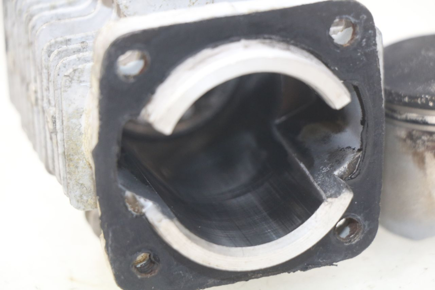 photo de CYLINDRO PISTONE POCKET BIKE COURSE 50 - Vista d'insieme del prodotto