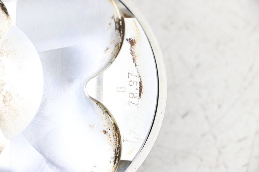 photo de CILINDRO PISTONE HONDA CRF R 250 (2020 - 2021) - Dettagli dei punti di fissaggio