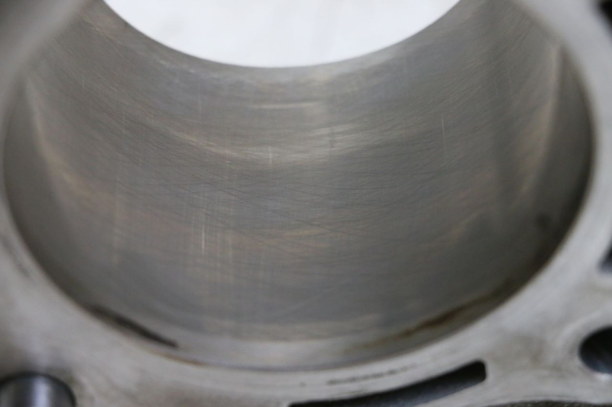 photo de CILINDRO PISTONE HONDA CRF R 250 (2020 - 2021) - Ricambio usato controllato