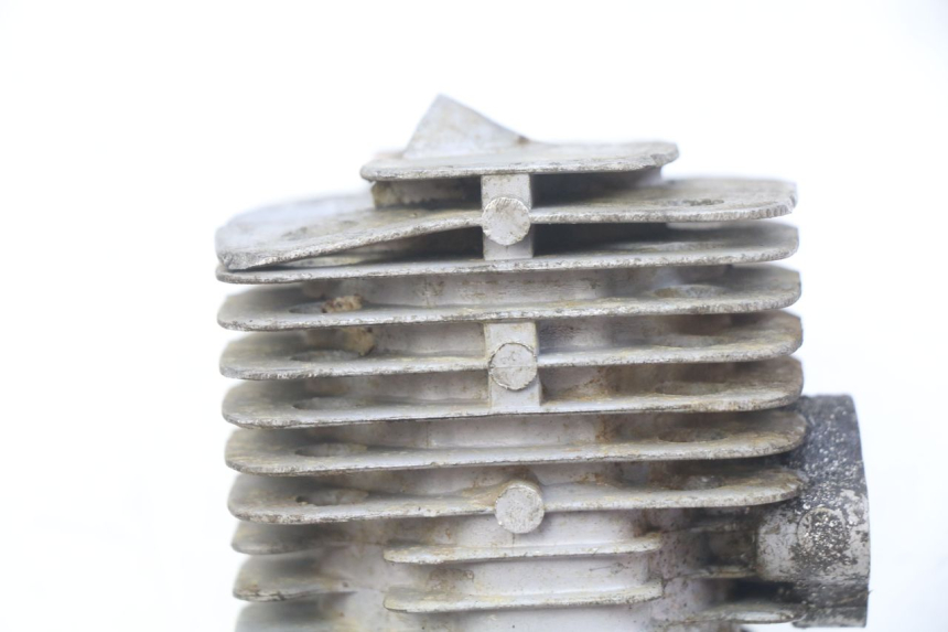 photo de CILINDRO PISTONE POCKET BIKE CROSS 50 - Stato della superficie e materiale