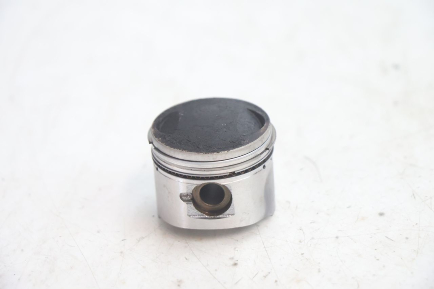 photo de CILINDRO PISTONE JM MOTORS EVOLIS 4T 50 (2018 - 2022) - Zoom sui componenti