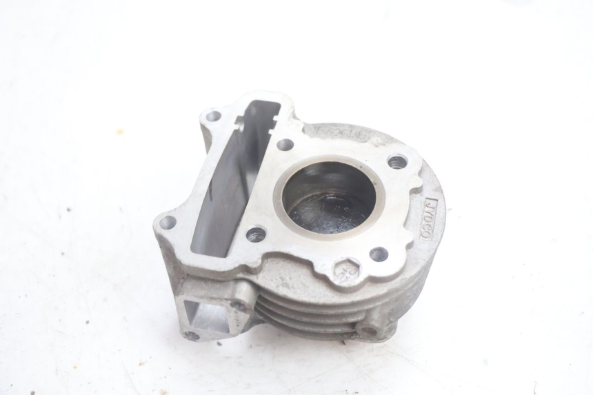 photo de CILINDRO PISTONE JM MOTORS EVOLIS 4T 50 (2018 - 2022) - Vista d'insieme del prodotto
