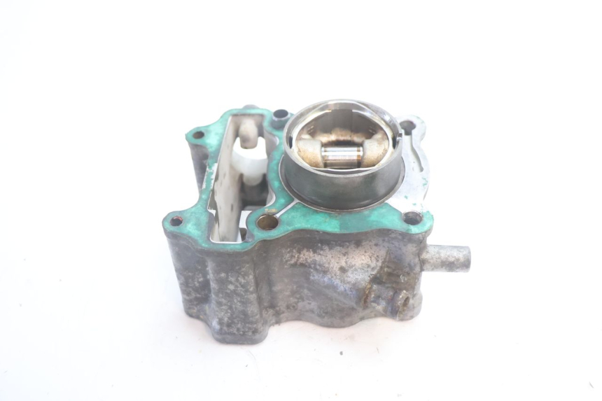 photo de CILINDRO PISTONE HONDA FES S-WING SWING ABS 125 (2007 - 2015) - Vista d'insieme del prodotto