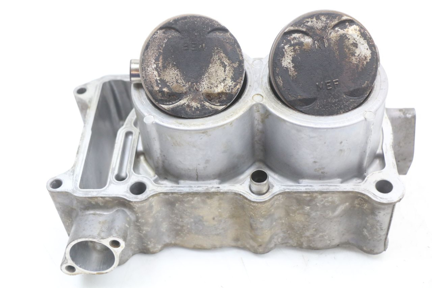 photo de CILINDRO PISTONE HONDA FJS SILVER WING SILVERWING 400 (2005 - 2008) - Zoom sullo stato d'uso