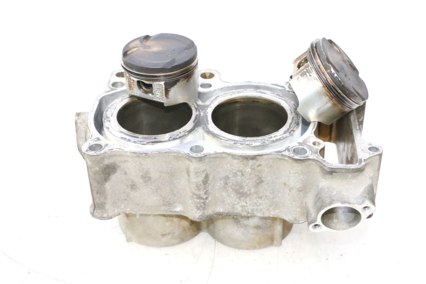 photo de CILINDRO PISTONE HONDA FJS SILVER WING SILVERWING 400 (2005 - 2008) - Dettagli dei punti di fissaggio