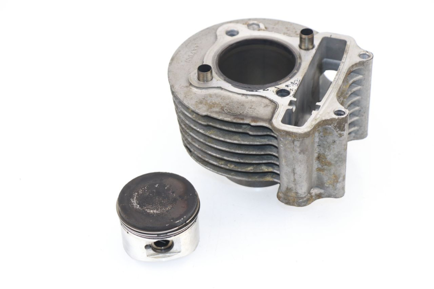 photo de CILINDRO PISTONE REVATTO FUTURA GT 125 (2006 - 2008) - Vista principale