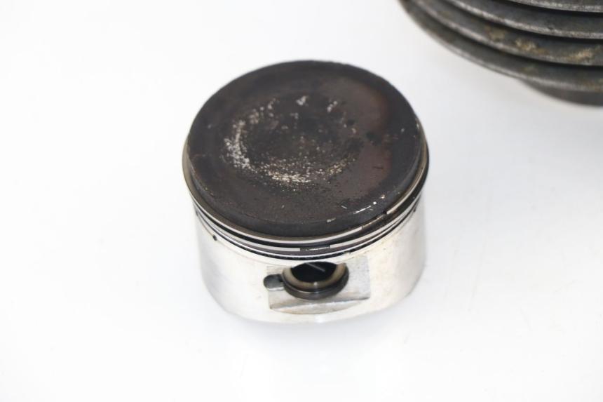 photo de CILINDRO PISTONE REVATTO FUTURA GT 125 (2006 - 2008) - Caratteristiche distintive