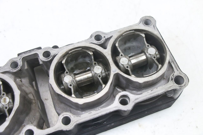 photo de CILINDRO PISTONE YAMAHA FZS FAZER 600 (2001 - 2003) - Primo piano ad alta risoluzione