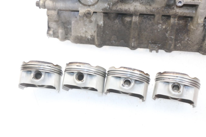 photo de CILINDRO PISTONE SUZUKI GSX-R GSXR 600 (2001 - 2003) - Angolazione alternativa