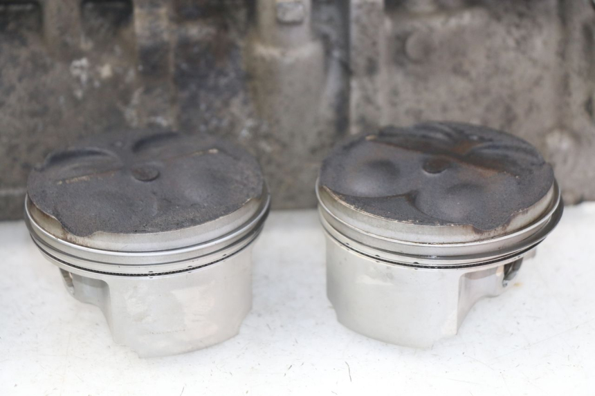 photo de CILINDRO PISTONE SUZUKI GSX-R GSXR 600 (2001 - 2003) - Panoramica del profilo