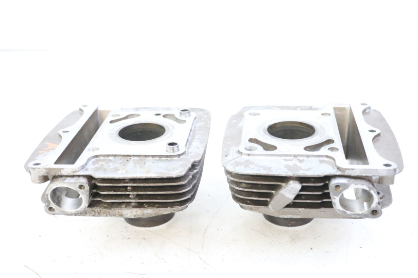 photo de CILINDRO PISTONE HYOSUNG GTR 125 (2006 - 2008) - Zoom sui componenti