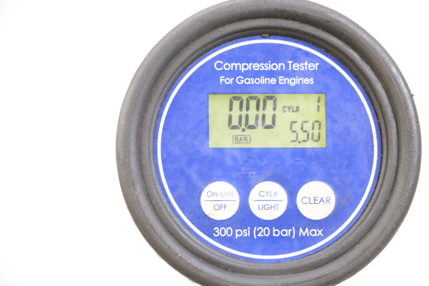 photo de CILINDRO PISTONE HYOSUNG GTR 125 (2006 - 2008) - Altra angolazione