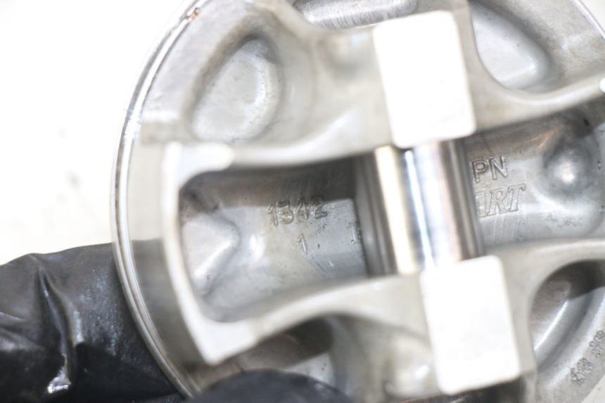 photo de CILINDRO PISTONE HONDA CRF 250 (2013 - 2016) - Altra angolazione